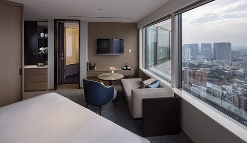 Premium Room, 1 King Bed, Club Lounge Access