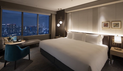 Premium Room, 1 King Bed