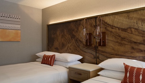 Room, 2 Queen Beds (Mobility Accessible, Tub)