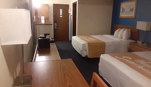 Room, 2 Queen Beds, Non Smoking