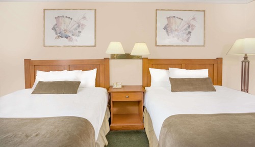 Standard Room, 2 Queen Beds