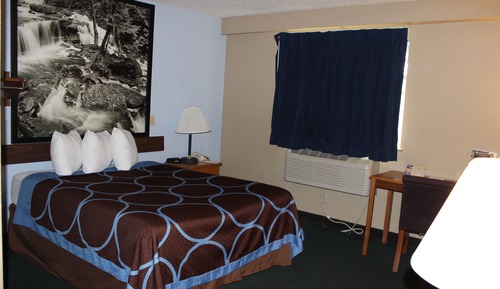 Room, 1 Queen Bed, Accessible, Non Smoking (Mobility)