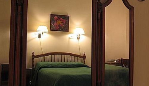 Basic Single Room (Gluha room)
