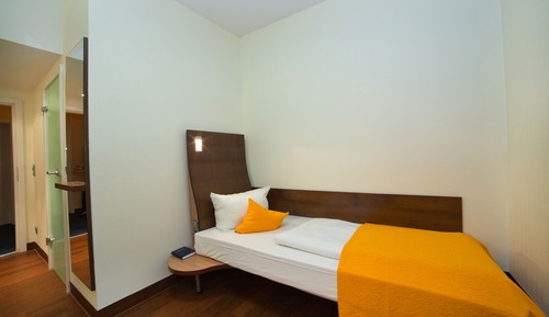 Economy Single Room