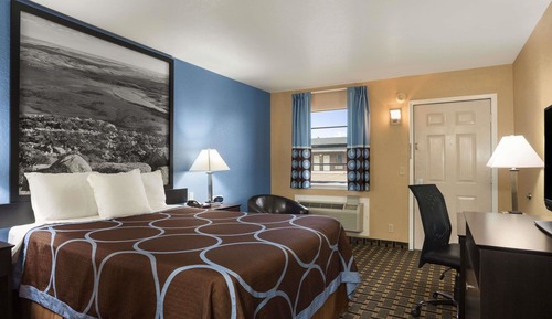 Room, 1 Queen Bed, Accessible, Non Smoking
