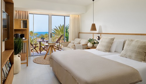 Premium Room, Oceanfront (2+1)