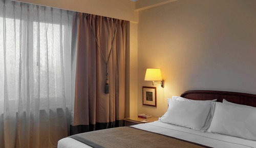 Junior Suite, 1 King Bed, Smoking, Balcony