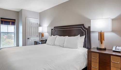 Suite, 2 Bedrooms, Accessible