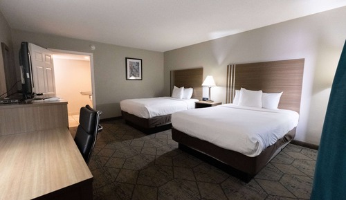 Room, 2 Queen Beds, Accessible, Non Smoking (Mobility)