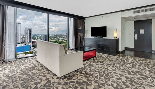 Junior Suite, 1 King Bed