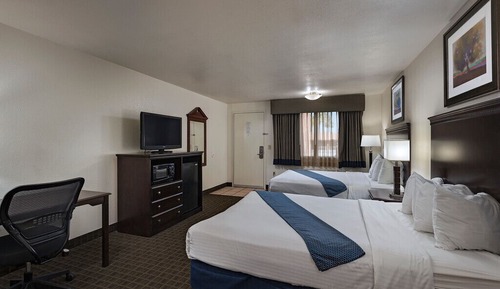 Room, 2 Queen Beds, Non Smoking