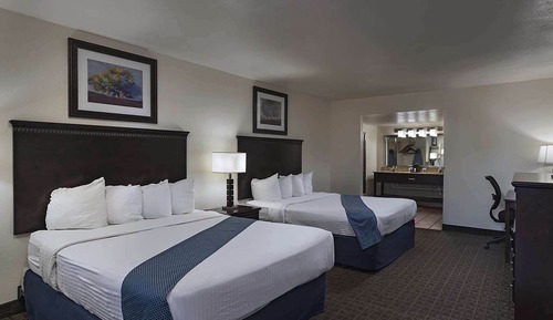 Room, 2 Queen Beds, Smoking