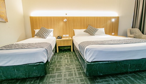Ocean Side Queen Room 