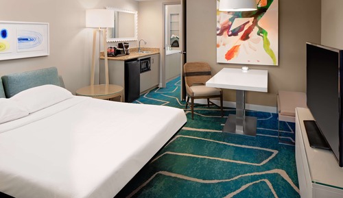 Suite, 1 King Bed, Non Smoking