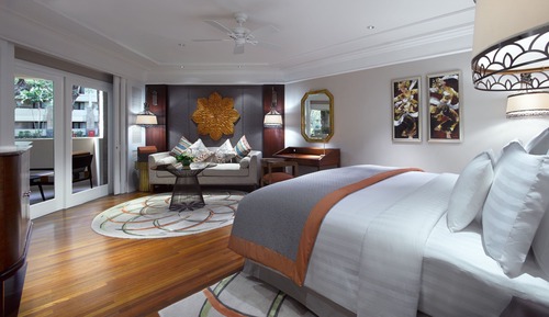 Classic Room, 1 King Bed, Balcony, Garden View
