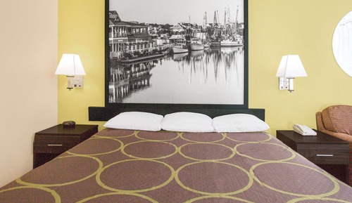 Studio Suite, 1 King Bed, Non Smoking