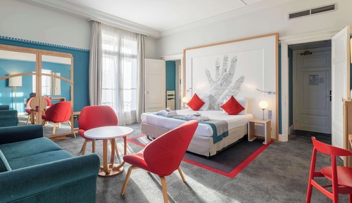 Privilege, Premium Room, 1 Queen Bed with Sofa bed