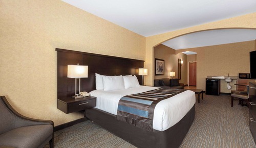Studio Suite, 1 King Bed, Accessible, Non Smoking