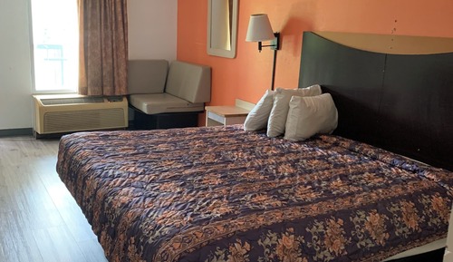 Room, 1 King Bed, Non Smoking
