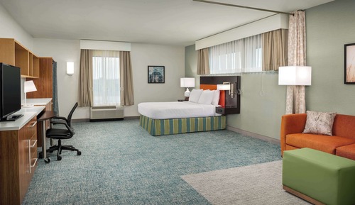 Studio, Multiple Beds, with Sofa bed, Accessible, Bathtub