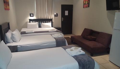 Luxury Room (Self Catering)