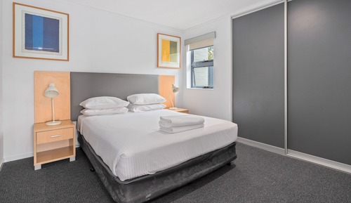 One Bedroom Apartment with Bay View