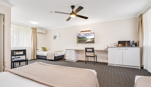 Standard Quadruple Room
