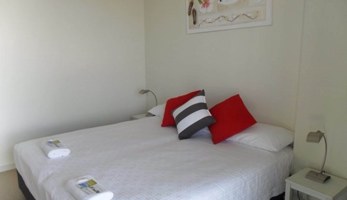 Four Bedrooms City View Apartment