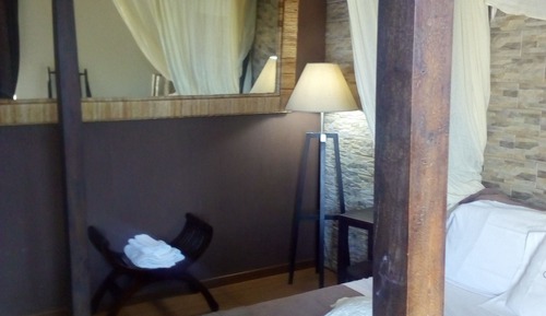 Panoramic Suite, 1 Bedroom, Private Bathroom, Hill View