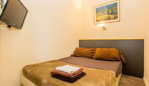Apartment (2 adults)