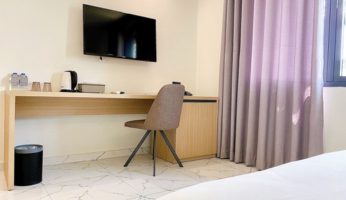 Standard Double Room, 1 Queen Bed, City View