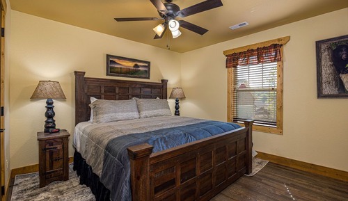 Cabin, Multiple Beds, Jetted Tub