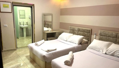 Deluxe Twin Room, Pool View