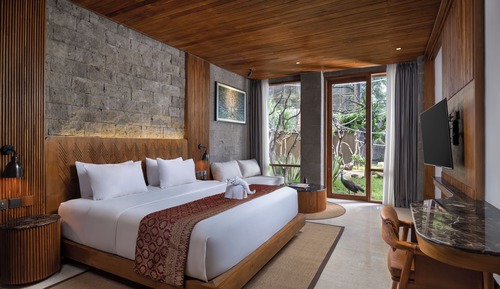 Family Suite Aviary (Unlimited Access To Bali Zoo)