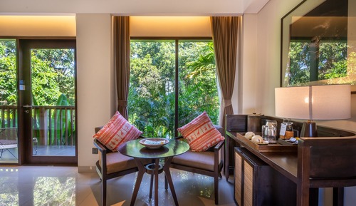 Suite (Free Entrance to Bali Zoo)