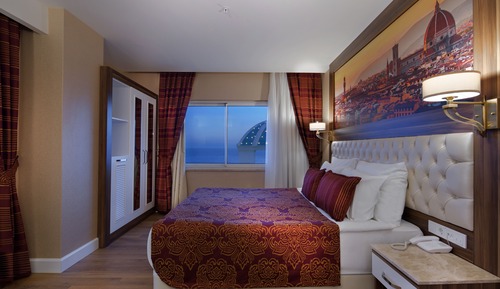 Suite, Jetted Tub, Sea View