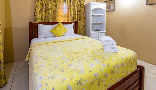 Deluxe Apartment, 3 Bedrooms, Kitchen