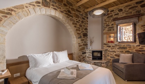 Exclusive Suite, Fireplace