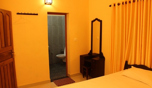Basic Double Room