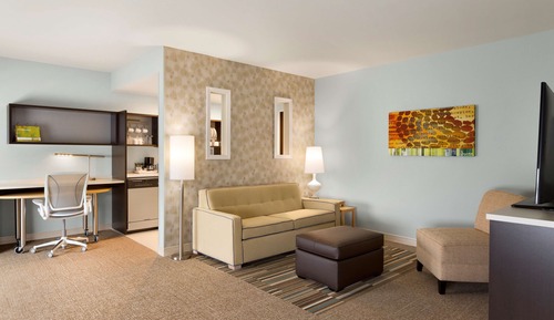 Suite, 1 King Bed, Accessible, Non Smoking (w/ bathtub)