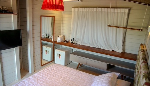 Wood Suite