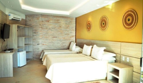 Room (Master)