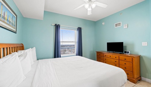 Condo, 1 Bedroom, Ocean View (1706)