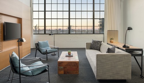 Luxury Suite, 1 King Bed (Loft)