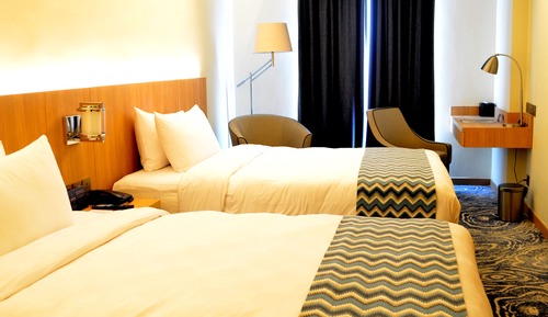 Deluxe Twin Bed with Breakfast
