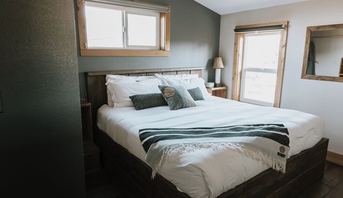 Beach House Loft - Adult Only, No Pets