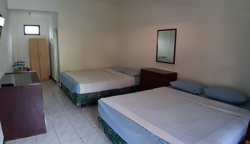 Deluxe Quadruple Room