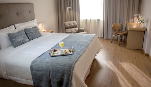 Superior Room, 1 King Bed