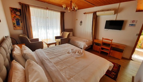 Family Twin Room, 1 Bedroom, Non Smoking, Garden View