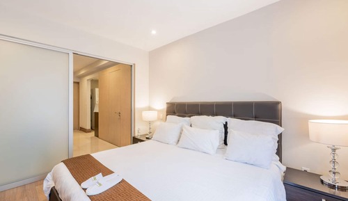 Junior Apartment, City View